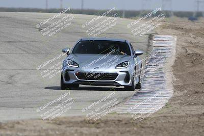 media/Oct-19-2025-Speed Ventures (Sun) [[a6e7fe67be]]/Orange/Session 2 (Outside Grapevine)/